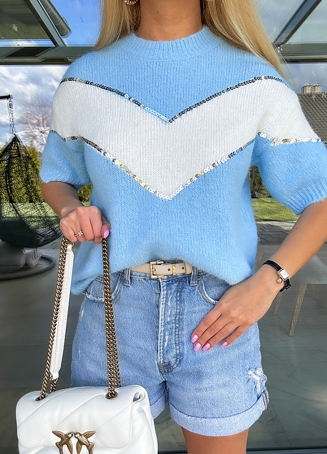 Sweter z krótkim rękawem zdobiony cekinami BABY BLUE - M784