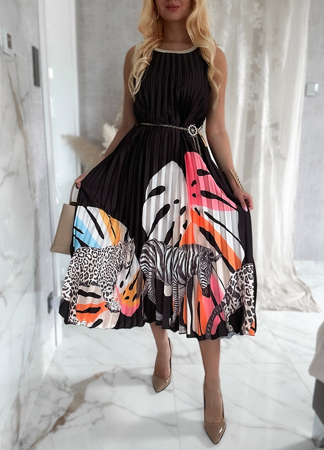 Plisowana MAXI sukienka na ramiączkach SAFARI czarna - N038A