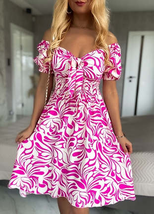 Różowa sukienka w stylu hiszpanki w modny PRINT wiązany dekolt - N072