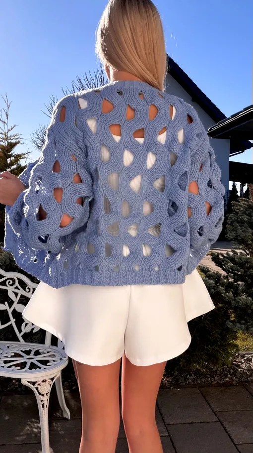 Modny ażurowy sweter z wiskozy BLUE one size - R772A