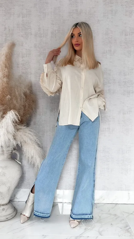 Piękna beżowa koszula z haftowanymi rękawami ONE SIZE - R881