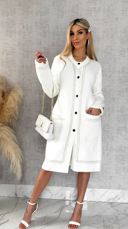 Elegancki jasny płaszcz wiosenny w stylu alpaki ONE SIZE - R551