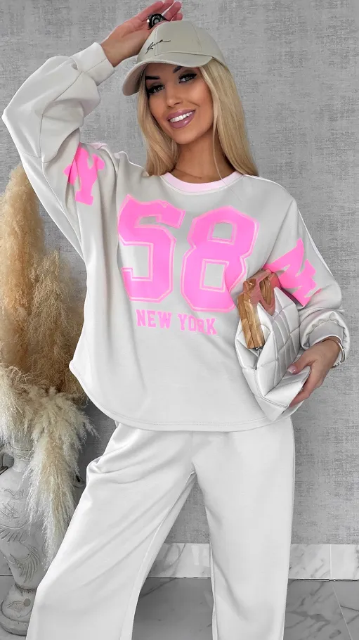 Beżowy komplet dresowy NEW YORK one size - R669