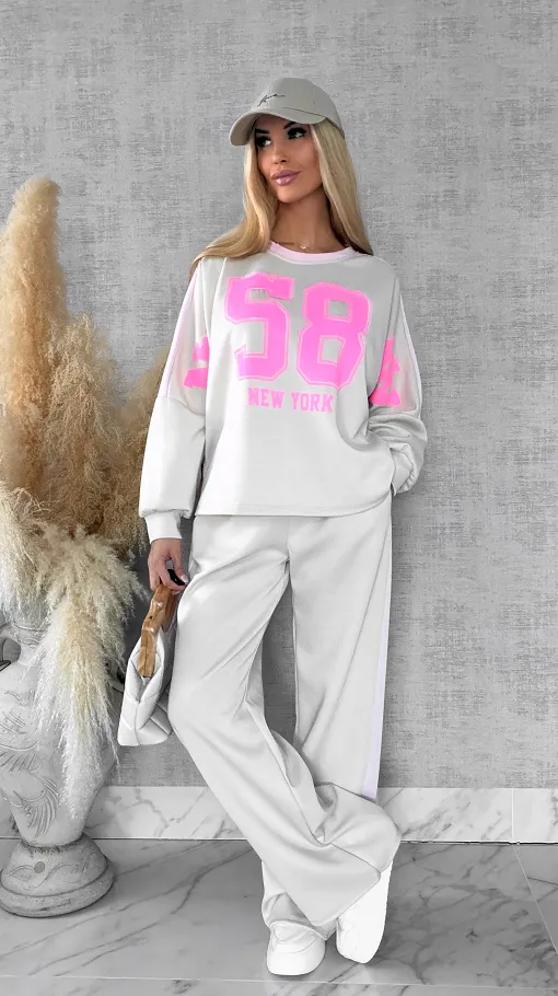 Beżowy komplet dresowy NEW YORK one size - R669