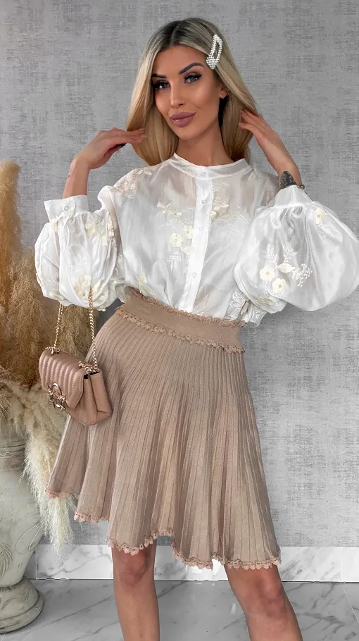 Dzianinowa spódniczka z plisowaniem i koronką BEŻOWA one size - R445