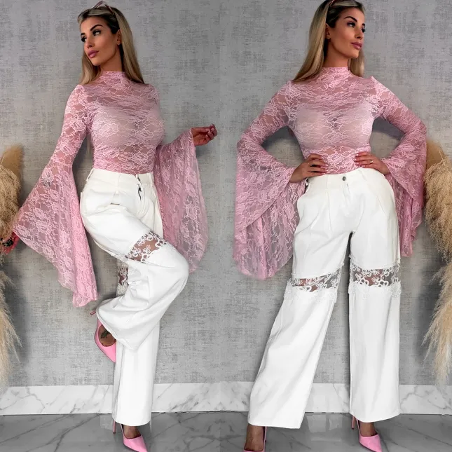 Różowa koronkowa bluzka z modnymi szerokimi rękawami ONE SIZE - R682A