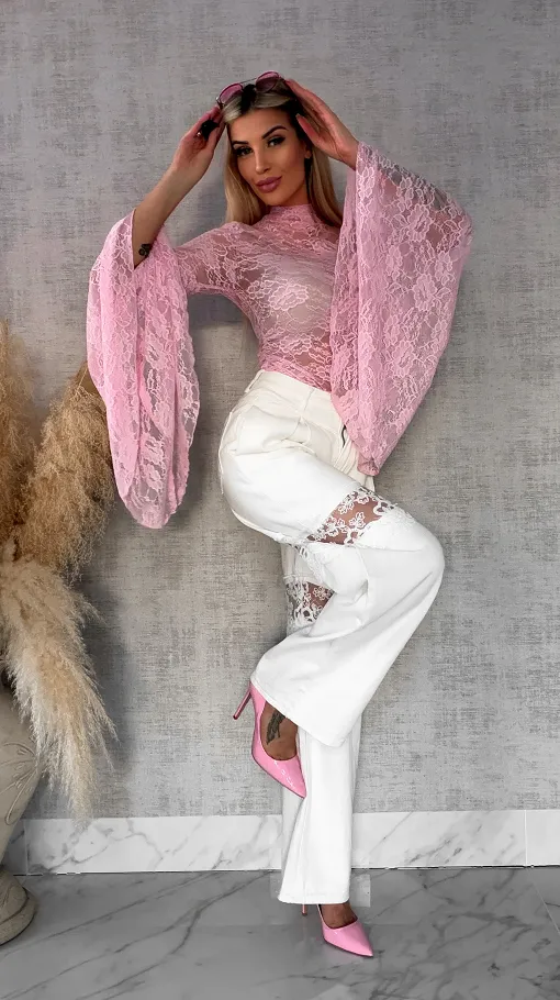 Różowa koronkowa bluzka z modnymi szerokimi rękawami ONE SIZE - R682A