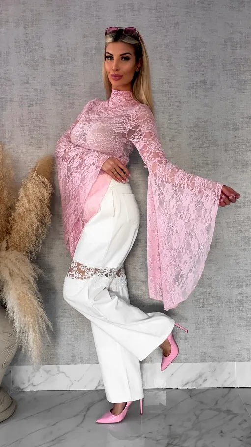 Różowa koronkowa bluzka z modnymi szerokimi rękawami ONE SIZE - R682A