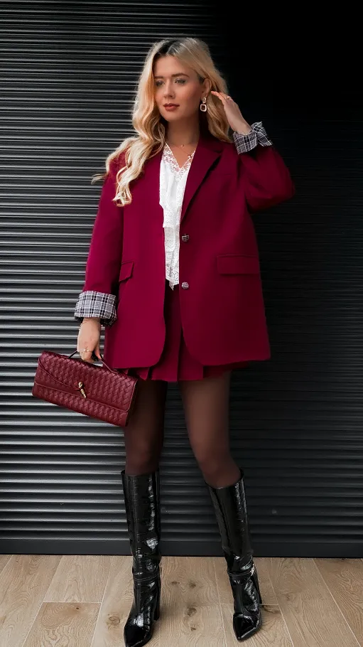 Biała bawełniana bluzka z białą koronką na dekolcie ONE SIZE - R388