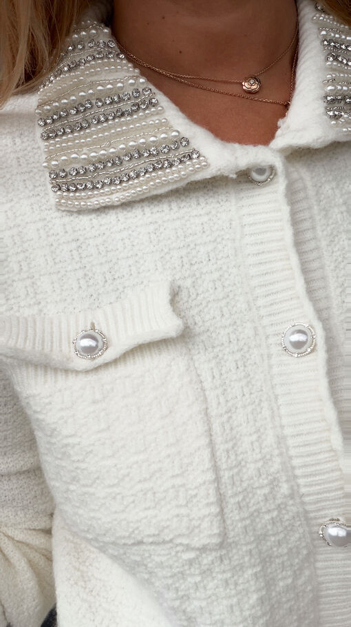 Elegancki sweter ECRU na guzikami ze zdobiony kołnierzykiem ONE SIZE - S376A