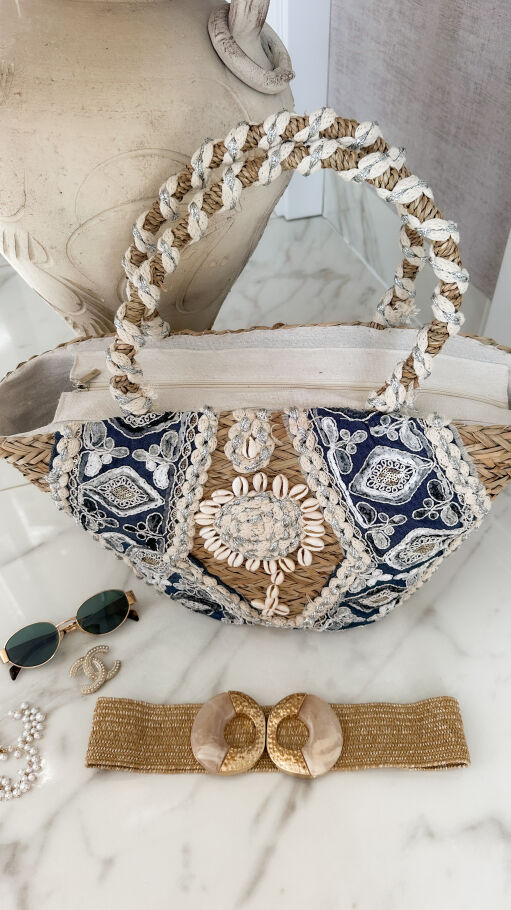 Elastyczny słomiany pasek ze złotą klamrą - P658