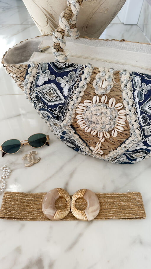 Elastyczny słomiany pasek ze złotą klamrą - P658