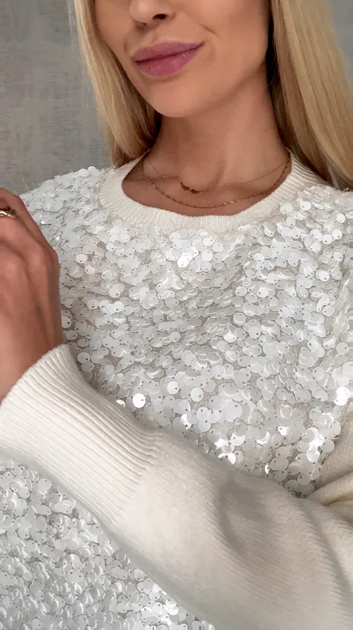 Wiosenny sweter z wiskozy zdobiony cekinami ONE SIZE ecru - R580