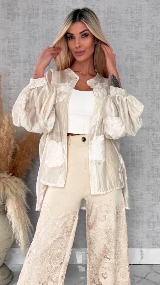 Elegancka koszula mgiełka w haftowane kwiaty ONE SIZE - R586