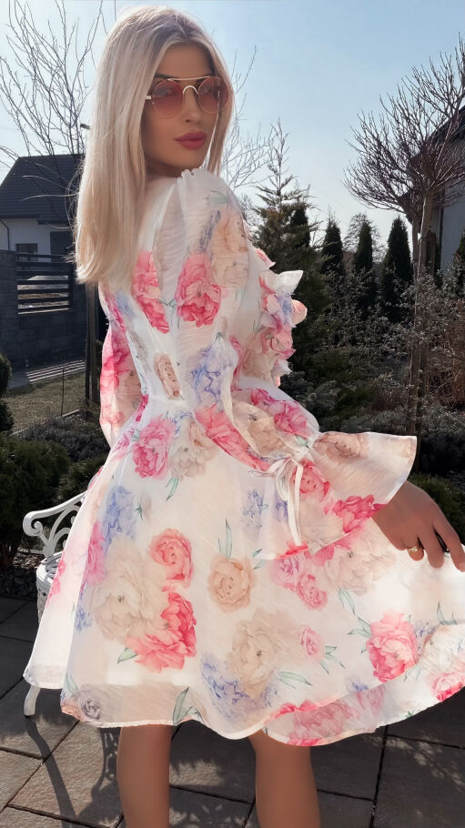 Elegancka sukienka w malowane kwiaty z pięknym dekoltem - R778