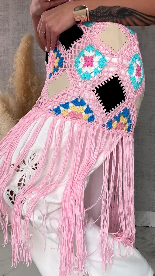 Oryginalna różowa narzutka BOHO kamizelka z frędzlami ONE SIZE - R701C