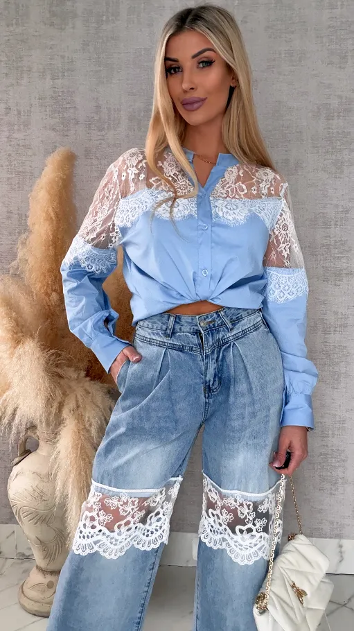 Bawełniana koszula z koronkowym dekoltem ONE SIZE blue - R684A