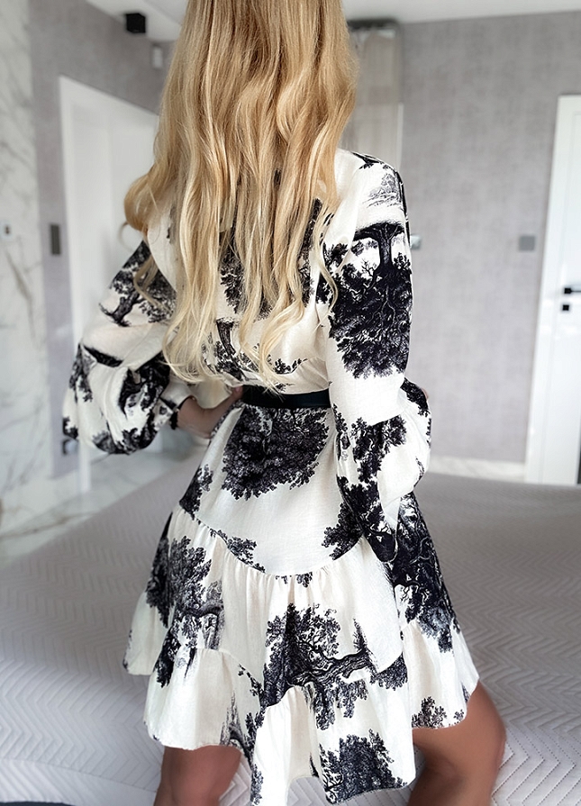 Bawełniana sukienka OVERSIZE na wiosnę z czarnym printem - N040