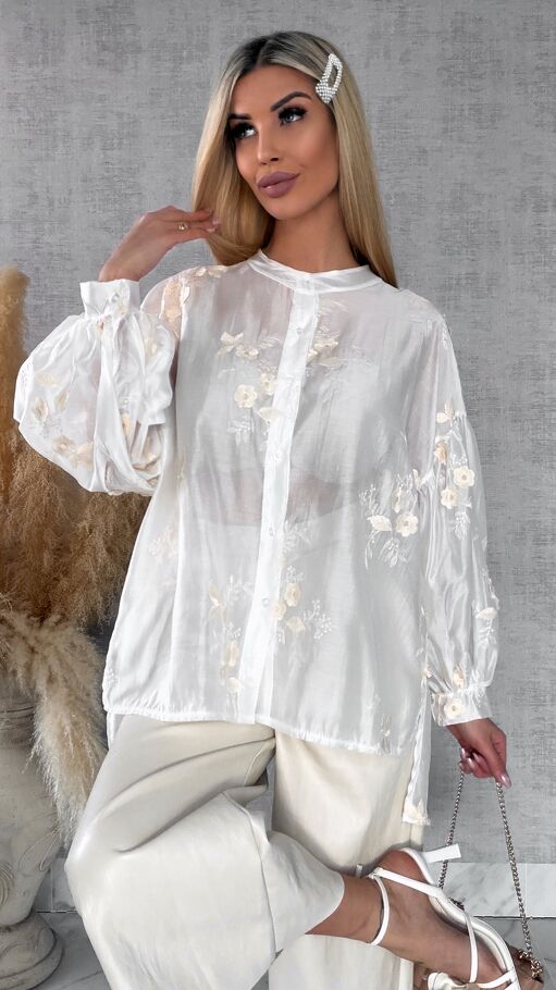 Asymetryczna koszula mgiełka w haftowane kwiaty ONE SIZE - R454