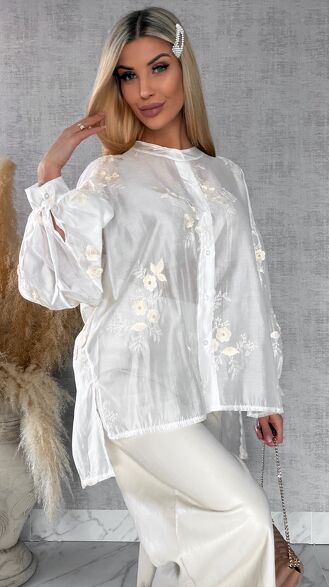 Asymetryczna koszula mgiełka w haftowane kwiaty ONE SIZE - R454