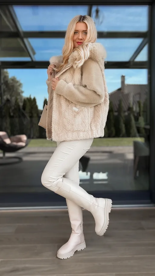 Oryginalne futerko golone we wzorze warkocza BEŻOWE - R115A