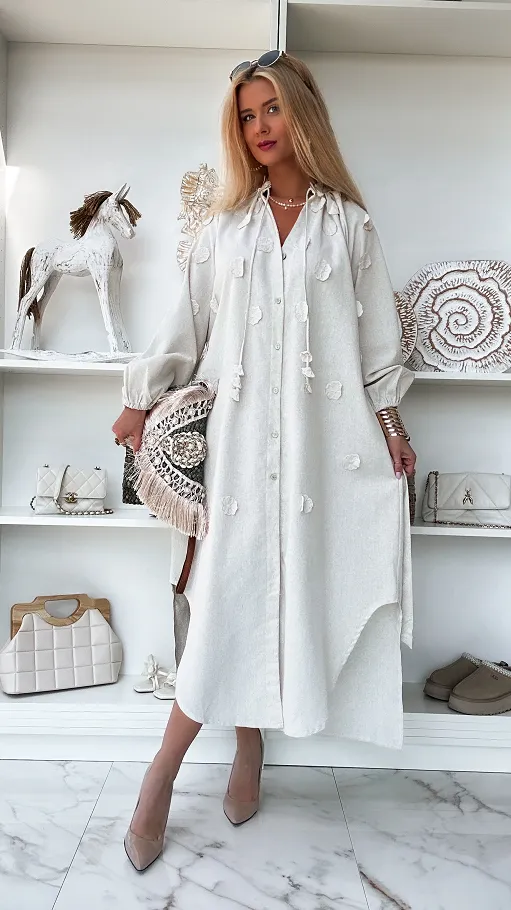 Elegancka długa MAXI sukienka zdobiona kwiatami ONE SIZE z lnem - P713