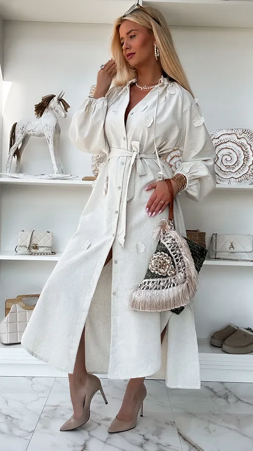 Elegancka długa MAXI sukienka zdobiona kwiatami ONE SIZE z lnem - P713