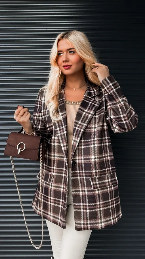 Modna luźna marynarka w brązową kratę OVERSIZE - R285