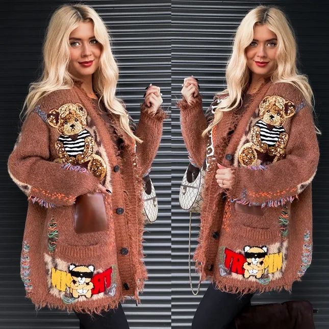 Jesienny PREMIUM sweter z kolorowymi naszywkami ONE SIZE brąz - R301