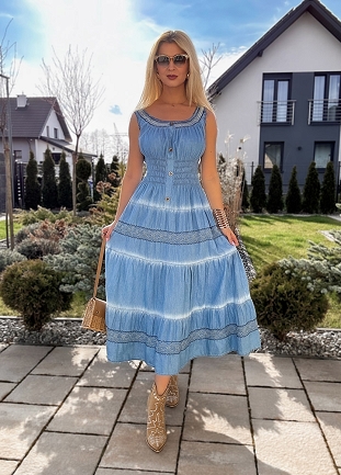 Miękka jeansowa MAXI sukienka na ramiączkach BLUE - M886