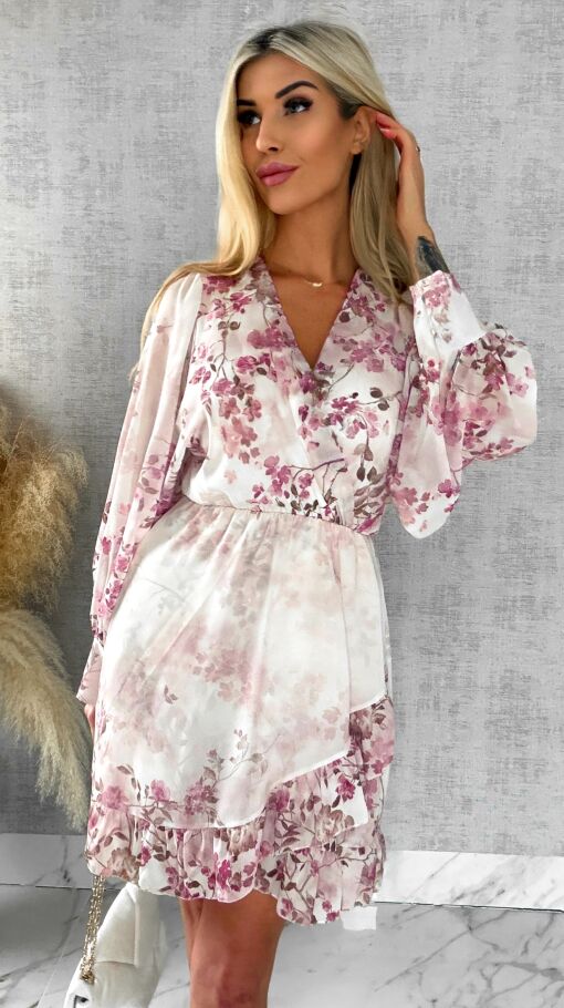Wiosenna sukienka w różowe kwiaty z kopertowym dekoltem ONE SIZE - R522