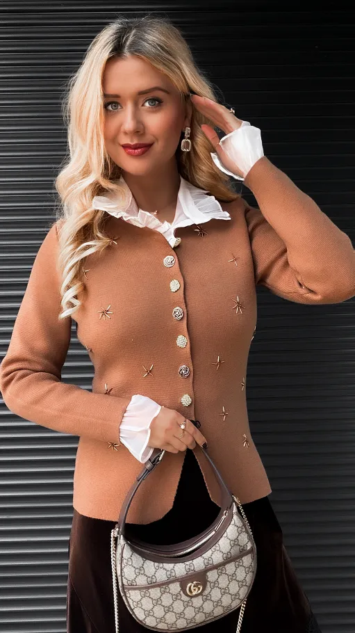 Elegancki dzianinowy sweter w gwiazdki ONE SIZE beżowy - R373