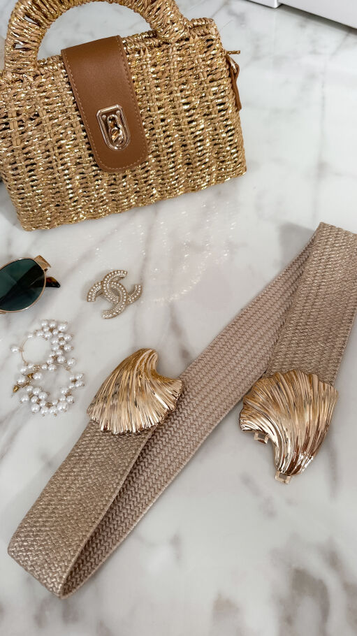 Pleciony elastyczny pasek z metalową klamrą w kształcie muszli - P657