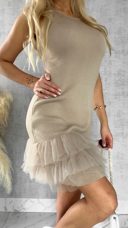 Beżowa dzianinowa sukienka z tiulem ONE SIZE - R447A