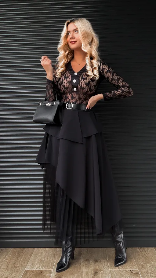 Asymetryczna elegancka spódnica zdobiona tiulem ONE SIZE - R302