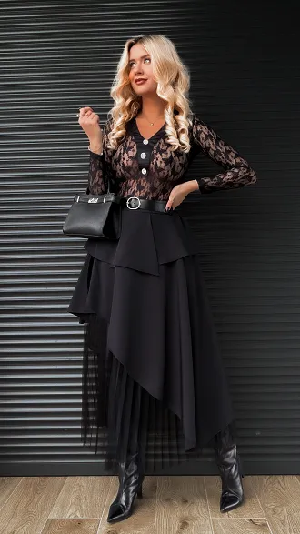 Asymetryczna elegancka spódnica zdobiona tiulem ONE SIZE - R302