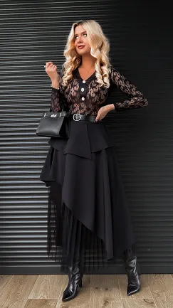 Asymetryczna elegancka spódnica zdobiona tiulem ONE SIZE - R302