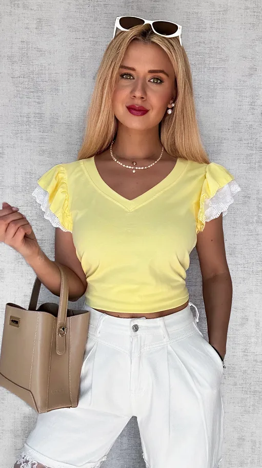 Żółta bluzka t-shirt z ozdobnymi rękawkami ONE SIZE - P565