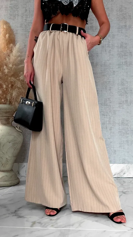 Wiosenny beżowy komplet w delikatne paski marynarka + spodnie ONE SIZE - R958