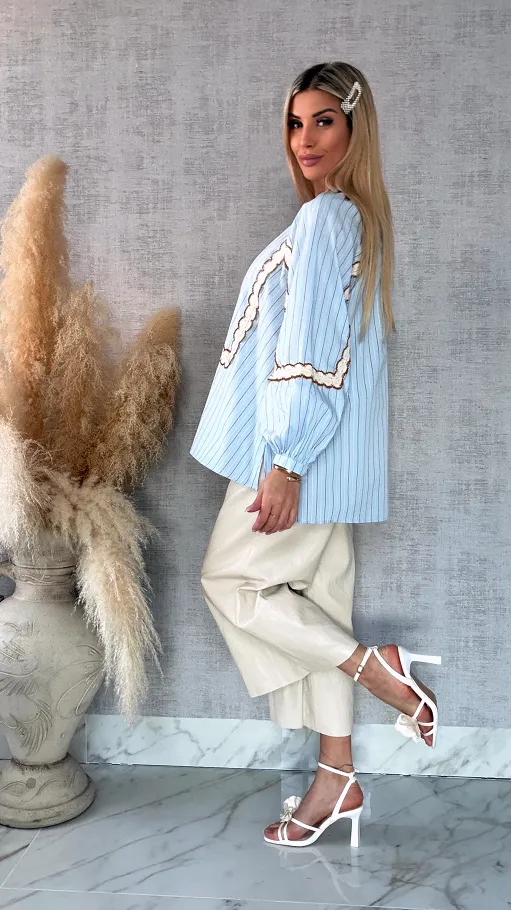 Asymetryczna bluzka koszulowa BOHO w paski zdobiona koronką ONE SIZE - R592