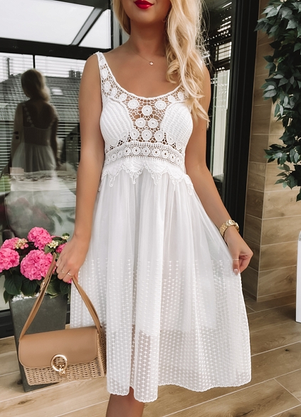 Sukienka na ramiączkach w stylu BOHO biała - K542