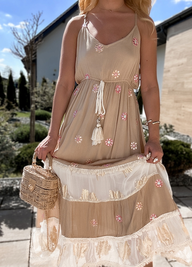 Maxi BEŻOWA sukienka na cienkich ramiączkach PREMIUM ze złotymi dodatkami - N086