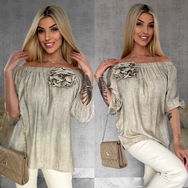 Bluzka hiszpanka z kwiatem melanżowy beż ONE SIZE wiskoza - R849A