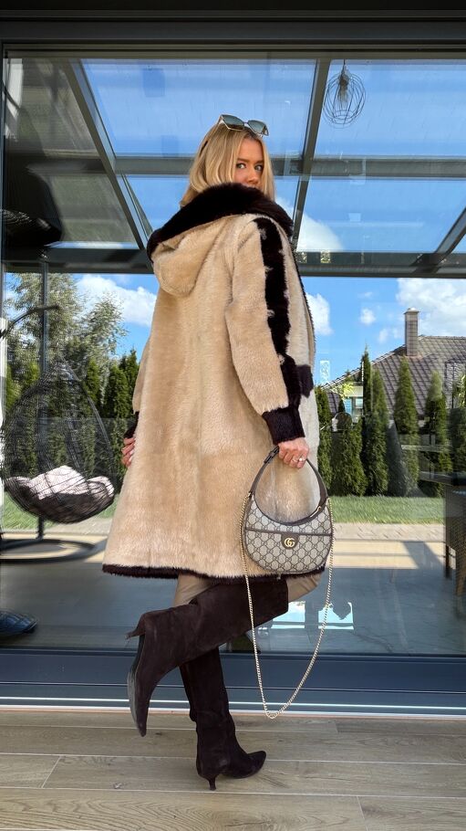 Ekskluzywny dwustronny płaszcz ALPAKA czekolada/beż ONE SIZE - S281