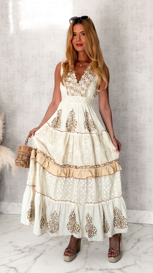 Boho sukienka na ramiączkach z beżowo złotymi dodatkami w kolorze ECRU - S130