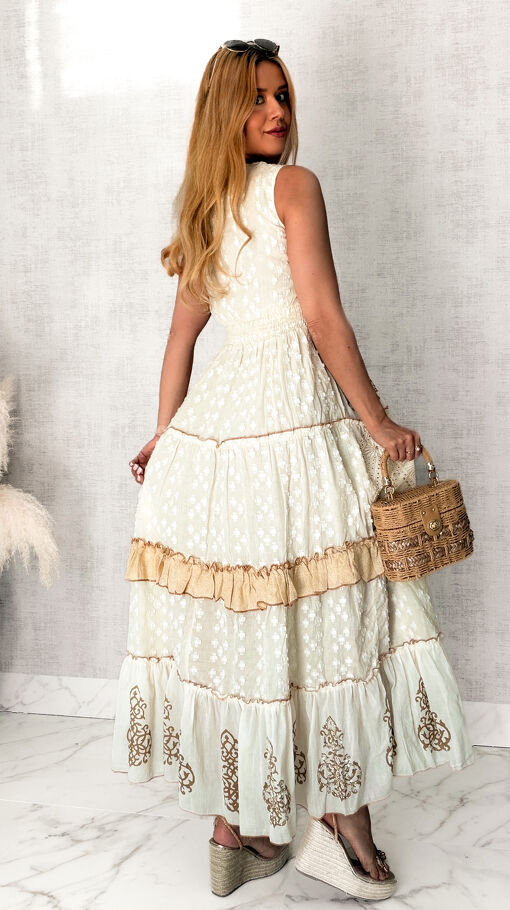 Boho sukienka na ramiączkach z beżowo złotymi dodatkami w kolorze ECRU - S130