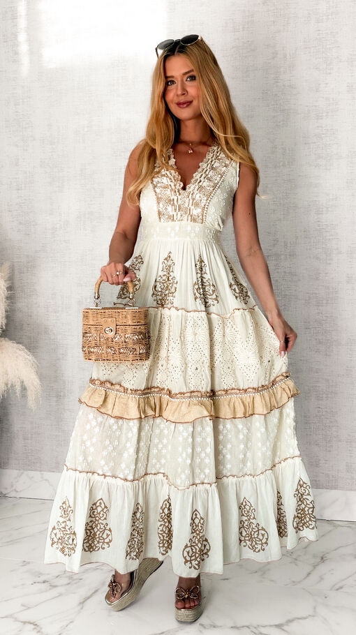Boho sukienka na ramiączkach z beżowo złotymi dodatkami w kolorze ECRU - S130