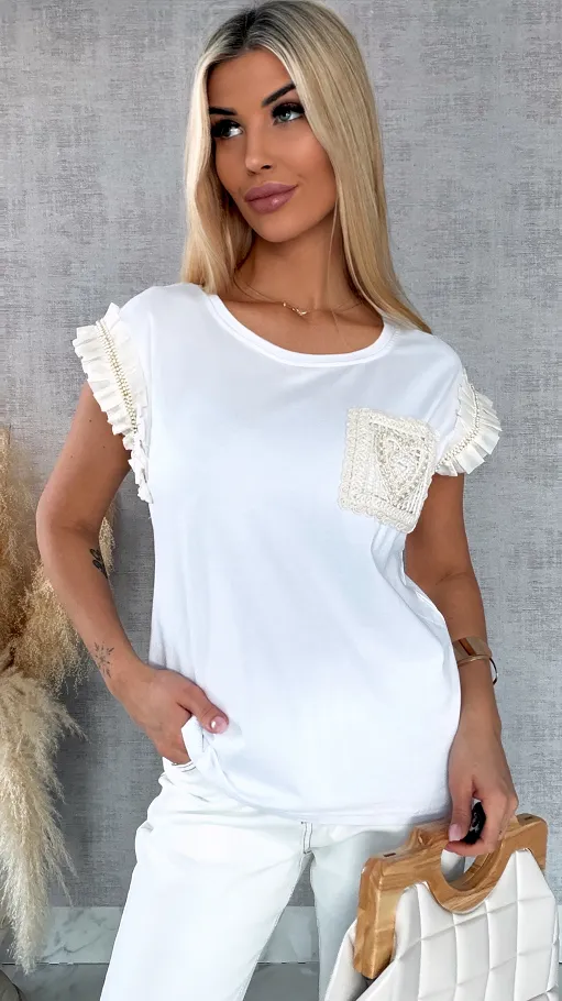 Biała bawełniana bluzka T-SHIRT zdobiona w stylu boho - R610