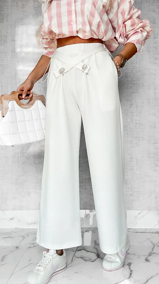 Wygodne białe spodnie z prostymi nogawkami ONE SIZE - P221C