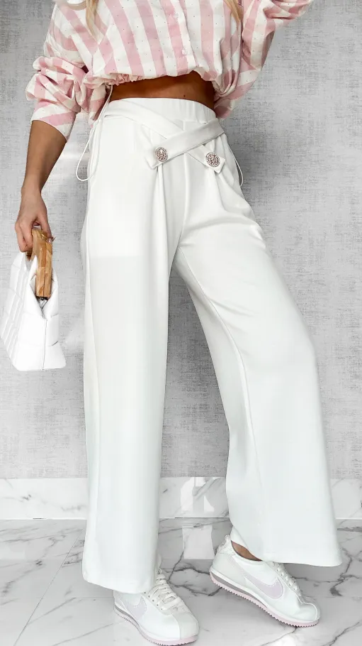 Wygodne białe spodnie z prostymi nogawkami ONE SIZE - P221C